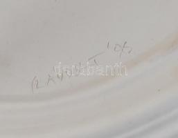 Szávoszt Katalin (1941- ): Vitalitás.
Bisquvit fali porcelán kisplasztika. Hibátlan. 29x25,5cm Jelz...