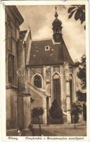 1940 Kőszeg, Templomköz a Bencés templom szentélyével (EB)