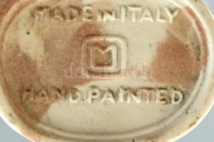 Olasz mázas kerámia figurális italos palack, dugóval, tartalommal. Kézzel festett, jelzett, kis kopá...