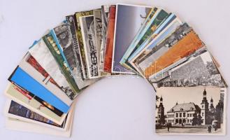 Kb. 132 db MODERN lengyel képeslap / Cca. 132 modern Polish postcards