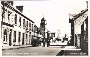 Tipperary, Market Street and cinema, automobile