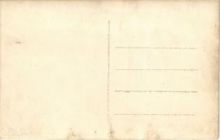 Berezó, Brezová pod Bradlom; Mohyla Milana Rastislava Štefánika / Stefánik tábornok síremléke, út ke...