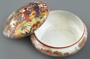 Keleti jellegű porcelán bonbonierre, matricás, kopott. d: 11cm