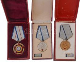 Románia 1954-1965. "Katonai Érdemrend I. és II. osztály" aranyozott és ezüstözött fém kitü...