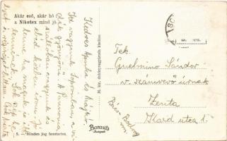 Sopron, Várkerület, Schwarcz József divatáruháza. Akár eső, akár hó: a Nikotex mind jó. reklám a hát...