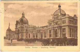 Lviv, Lwów, Lemberg; Dworzec / Bahnhof / railway station, horse-drawn carriages (EK)