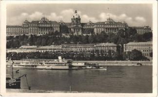 Budapest I. Királyi vár, gőzhajó, Hotel Fiume szálloda (EB)