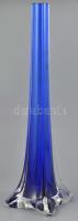 Kék üveg váza. Formába öntött, többrétegű csiszolt, 34 cm