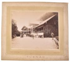 cca 1880 Tusnádfürdő szálloda. Nagy méretű fotó kartonon 32x28 cm