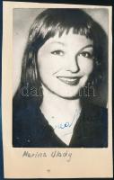 Marina Vlady (1938- ) orosz származású francia színésznő aláírása őt ábrázoló fotón, 9,5x6,5 cm
