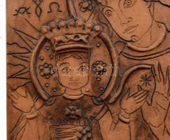 Margit Kovács (1902-1977): Madonna gyermekével.
Engóbozott kerámia, jelzett, hibátlan 21x18cm