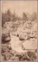 cca 1900 Magas-Tátra, Nagy-Tarpataki-vízesés, kartonra kasírozott fotó A. Szubert krakkói műterméből...