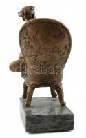 Farkas Ferenc (1958- ): Fotel.
m: 31 cm, bronz, kő, 2006. Jelzett. Hibátlan. CSAK SZEMÉLYES ÁTVÉTEL...