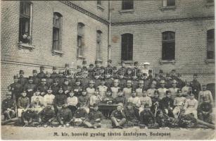 1911/1912 Budapest, M. kir. honvéd gyalog távíró tanfolyam csoportképe (EB)