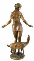Ismeretlen szobrász: Diana.
Patinázott bronz. m:80cm