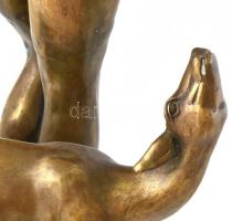 Ismeretlen szobrász: Diana.
Patinázott bronz. m:80cm
