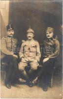 Osztrák-magyar katonák / Austro-Hungarian K.u.K. military, group of soldiers. photo (szakadás / tear)