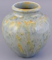 Zsolnay kőporcelán váza. Kézzel festett, jelzett, karcokkal. m: 19 cm, d: 18 cm