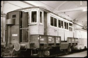 1990 Régi HÉV szerelvény, kocsik és mozdony, 33 db vintage NEGATÍV, 24x36 mm