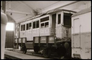 1990 Régi HÉV szerelvény, kocsik és mozdony, 33 db vintage NEGATÍV, 24x36 mm