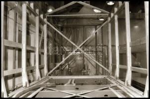 1990 Az 1074-es villamos felújításáról készült 60 db vintage NEGATÍV, 24x36 mm