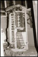 1990 Az 1074-es villamos felújításáról készült 60 db vintage NEGATÍV, 24x36 mm