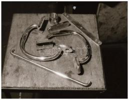 1990 Az 1074-es villamos felújításáról készült 60 db vintage NEGATÍV, 24x36 mm