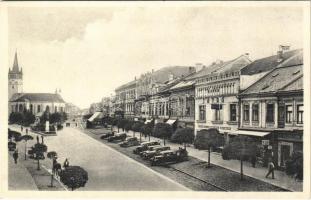 Eperjes, Presov; Masaryková ul / utca, autók, üzletek, Tatra Bank / street, automobiles, shops