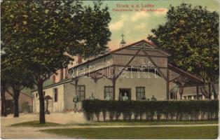 1908 Lajtabruck, Bruck an der Leitha; Főőrség a laktanyában / Hauptwache im Barackenlager / military barracks, main guard house (Rb)