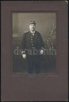 cca 1915 Tengerészkapitány portréja, keményhátú fotó, 15x10,5 cm