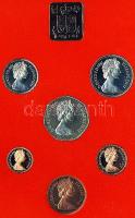 Nagy-Britannia 1981. 1/2p-10p 6klf db + "Elizabeth R-Royal Mint" Br szögletes emlékérem, szettben T:PP Tanúsítvánnyal!