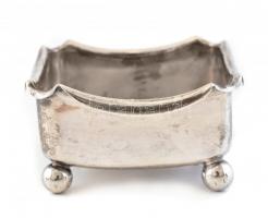 Ezüst (Ag) tálka
jelzett. Nettó súly: 89g