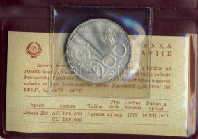 Jugoszlávia 1977. 200D Ag "Tito" T:PP Eredeti díszcsomagolásban, tanúsítvánnyal!