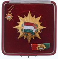 1976. "A Magyar Népköztársaság babérkoszorúval ékesített Zászlórendje" aranyozott, zománco...