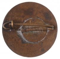 1940. "II. Nemzeti Filmhét" zománcozott jelvény (22mm) T:2 zománchiba