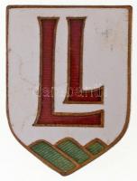 ~1940. &quot;Légoltalmi Liga&quot; zománcozott Br jelvény (15x20mm) T:1-