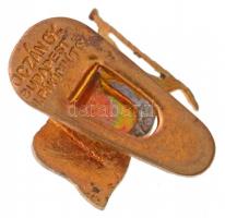 ~1930. "Magyar Vitorlás Szövetség" zománcozott Br gomblyukjelvény, hátlapon "BOCZÁN G...