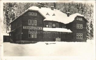 1961 Tátra, Alacsony-Tátra, Nízke Tatry; Trangoska pod Dumbierom / Trangoska menedékház a Gyömbér alatt télen / chalet, tourist house in winter (fl)