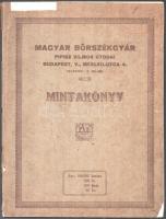 cca 1922 Magyar Bőrszékgyár Pipisz Vilmos utódai képes mintakönyv 40. oldalon, kissé sérült papírkötésben gazdag képanyaggal