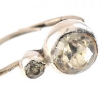 Ezüst (Ag) antik, button fülbevaló sárga üveggel, jelzés nélkül, br: 3,73 g