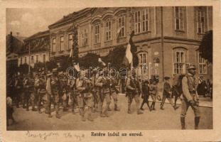 Marching military WWI