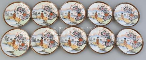 Kínai reggeliző szett (csésze, csészealj, kistányér), kannával, kiöntővel és cukortartóval, porcelán...