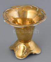 Cseh Alt Wien aranyozott porcelán ibolya váza. Jelzett, kopott 7,5 cm