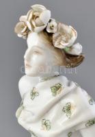 Herendi, Cubash minta.
Szávoszt Katalin (1941- ): Tündérlány.
Színesen, kézzel festett porcelán, j...
