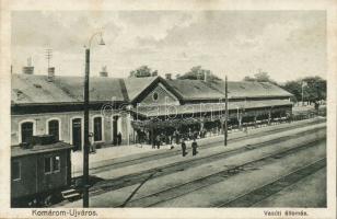 Komárom Újváros Railway-station