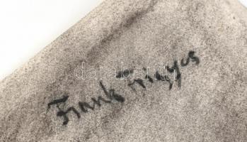 Frank Frigyes jelzéssel: Napraforgók.
Szén, papír, 73x51cm