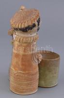 Kiss Roóz Ilona (1920-2010): Éneklő pár, mázas kerámia, kézzel festett, jelzett, hibátlan, m: 21 cm