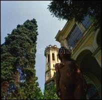 Vegyes válogatás különféle témákról Menesdorfer Lajos (1941-2005) budapesti fotóművész hagyatékából,...