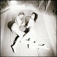 cca 1987 Menesdorfer Lajos (1941-2005) budapesti fotóművész hagyatékából, 13 db vintage NEGATÍV az a...