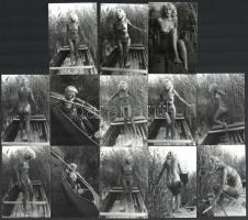 cca 1979 Marinkay István (1920-?) veszprémi fotóművész hagyatékából 13 db jelzés nélküli vintage aktfotó, a tároló dobozon levő felirat szerint a felvételek a Velencei-tónál készültek, 9x6 cm